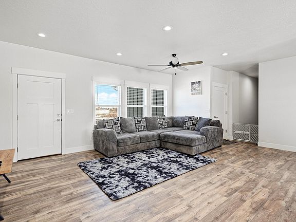 5th image of 2319 W 4200 N