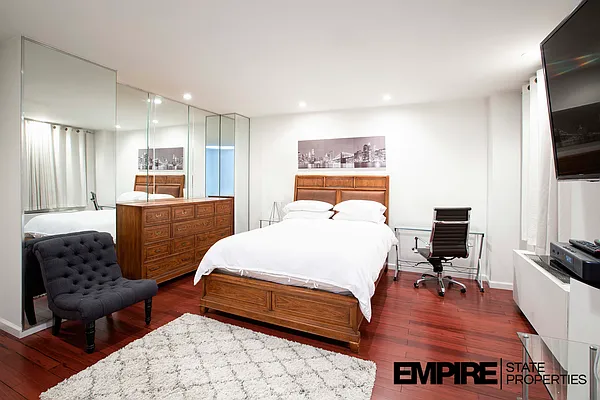 Rented by Empire State Properties | media 14
