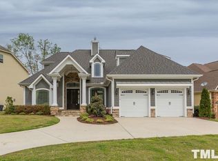 109 Capri Dr, Apex, NC 27539