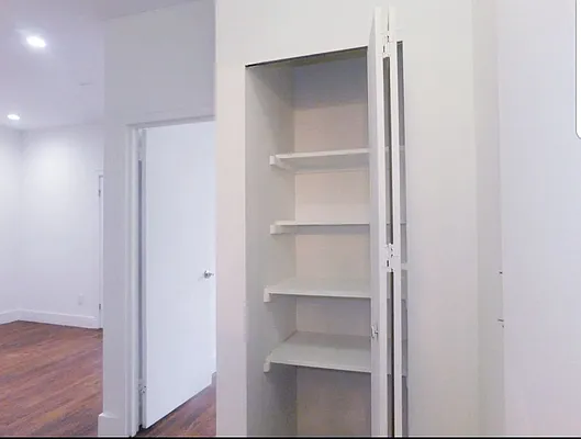Rented by Compass | media 19