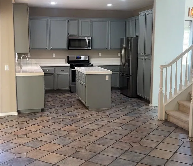 28252 Cedar Ln — Photo 5