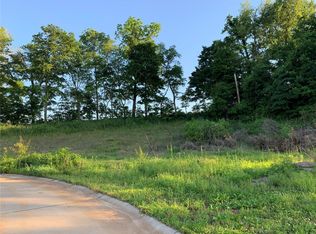 158 Parklane Dr, Cape Girardeau, MO 63701