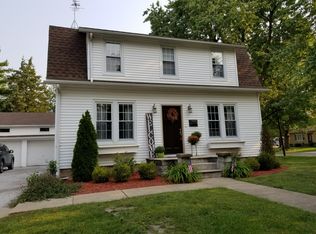 1123 Main St, Carthage, IL 62321