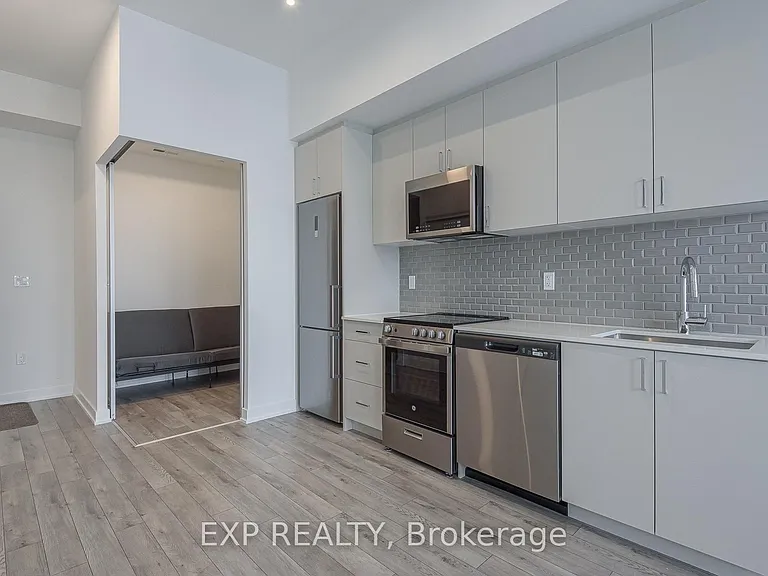 1005 Dundas St E #546 — Photo 10