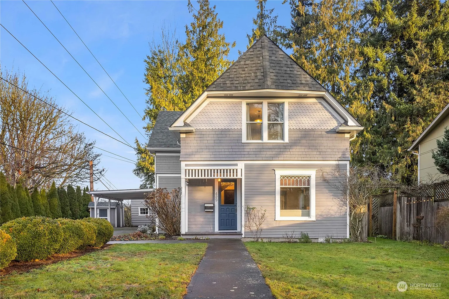 429 Cedar Avenue photo 1