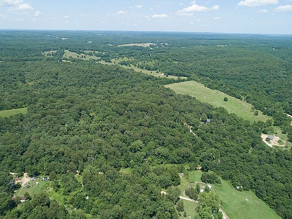 5th image of Country Acres Ln