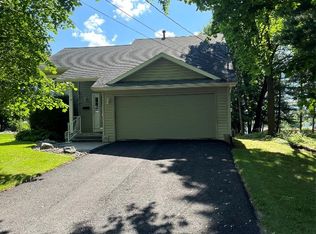 137 Earl Rd, Vestal, NY 13850