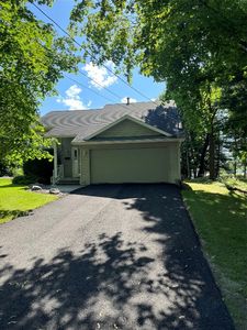 137 Earl Rd, Vestal, NY, 13850