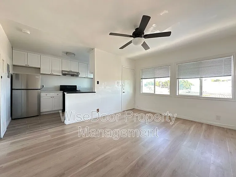 5934 Cloverly Ave #C — Photo 8
