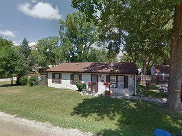 2365 E Bergin Ave, Burton, MI 48529