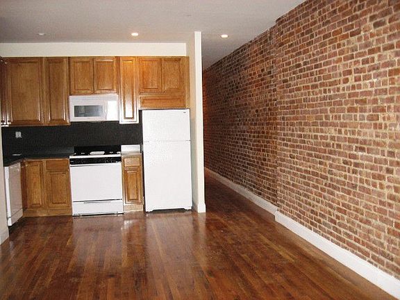 5th image of 530 W 157th St APT 5D
