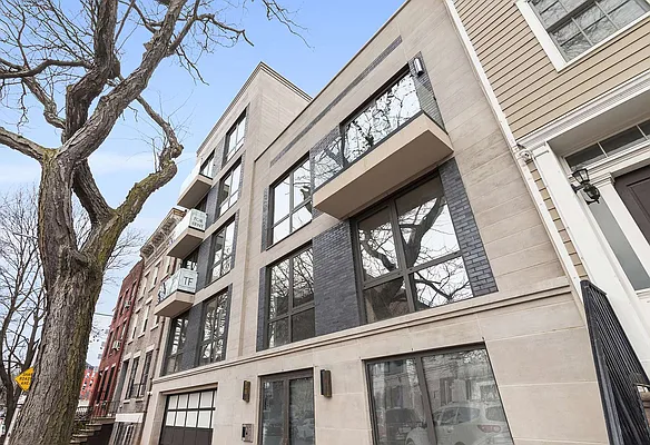 Rented by Compass | media 16