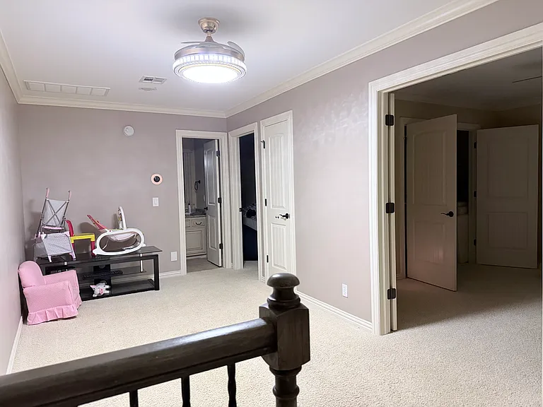 1729 W Plymouth St — Photo 9