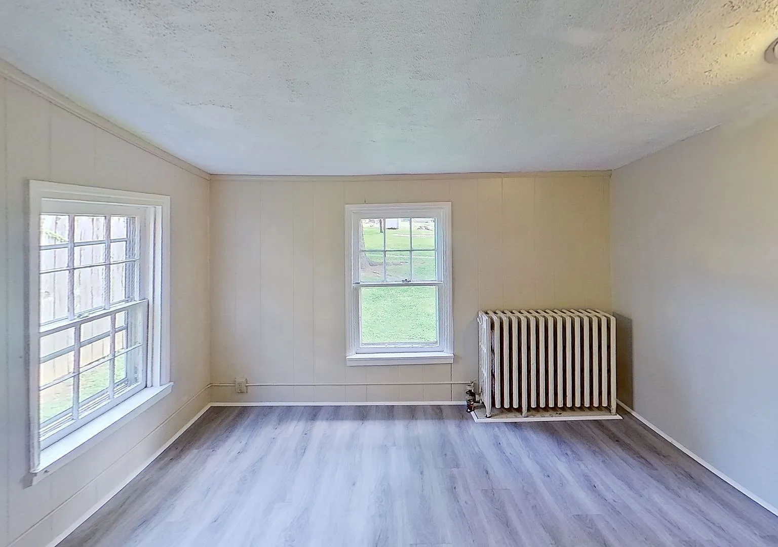 3 Bedroom Apartment in Hanover — Photo 4