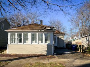 227 S 6th St, Dekalb, IL 60115
