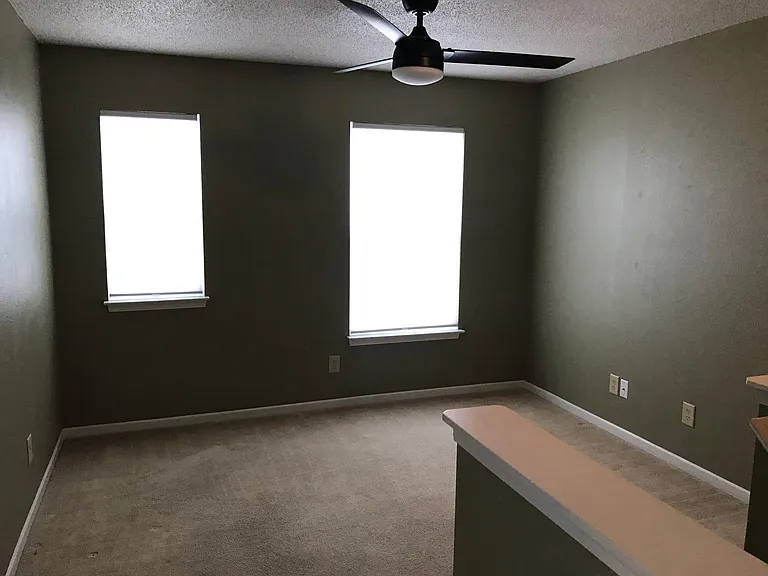 6888 Woodland Heights Dr — Photo 9