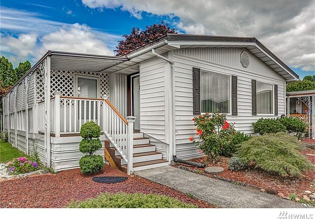 1st image of 2427 Nightingale Ln