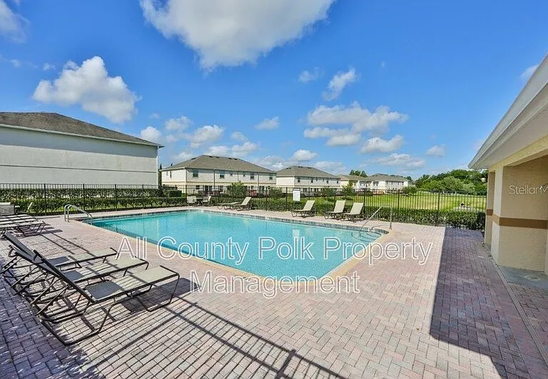 3867 Hampstead Ln — Photo 20