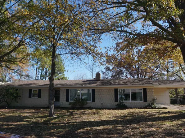 1400 Magee Dr, Searcy, AR 72143