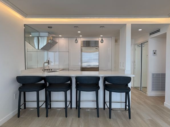 401 Ocean Dr APT 614