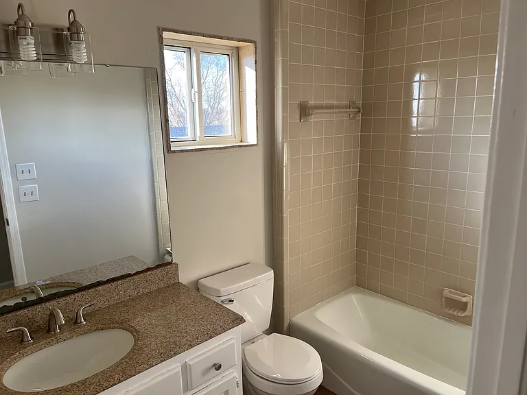 2709 Bishops Dr — Photo 8