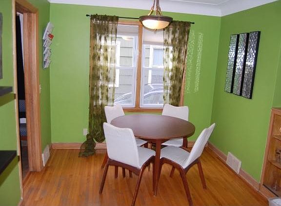 2nd image of 3523 Cleveland St NE