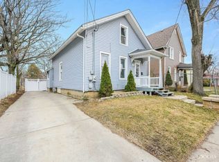 145 N Union St, Aurora, IL 60505