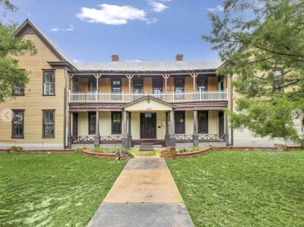 1502 High St, Leesburg, FL 34748