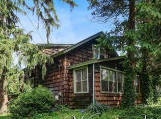 36 Leonard Ave, Hamilton, NJ 08610