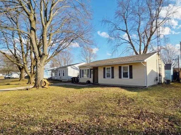 403 Beech Ave, Centerville, IN 47330