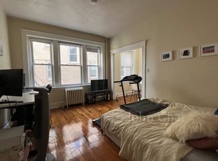 225 Kelton St APT 3, Boston, MA 02134