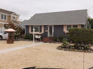 1510 Barnegat Ave, Ship Bottom, NJ 08008