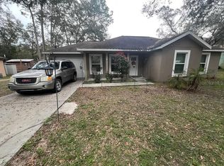 40932 W 5th Ave, Umatilla, FL 32784