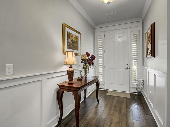 3rd image of 480 Four Seasons Blvd