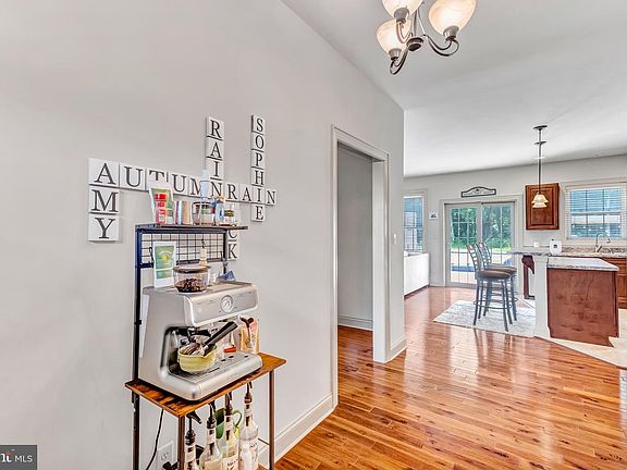 4th image of 8432 Gumboro Rd