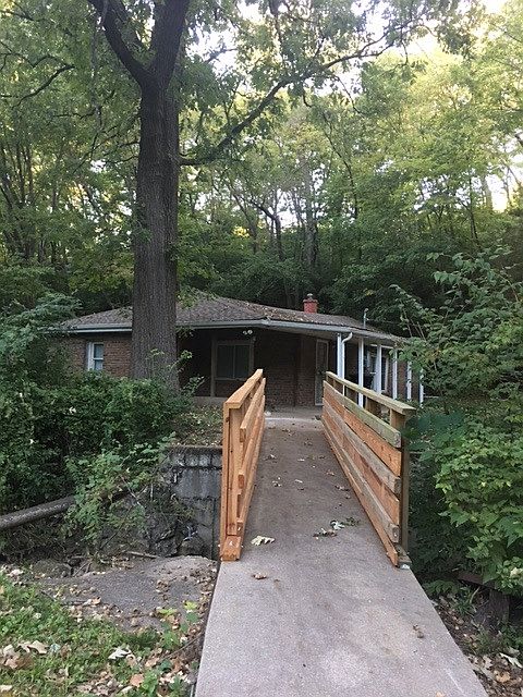 1st image of 2700 E 78th St