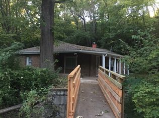 2700 E 78th St, Kansas City, MO 64132