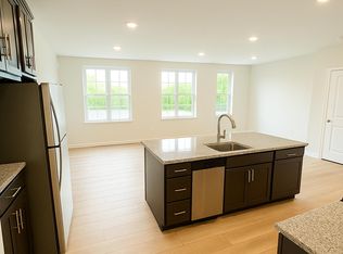 Tower Ridge Grande, Middletown, NY 10941