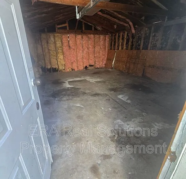 1290 Beechwood Rd — Photo 28