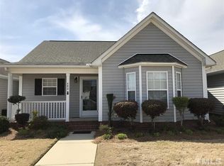 480 Pinecroft Dr, Clayton, NC 27520