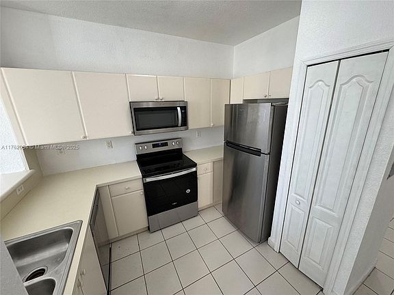 3rd image of 7040 NW 177th St #20023