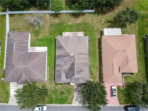 4th image of 154 Vervain Ave