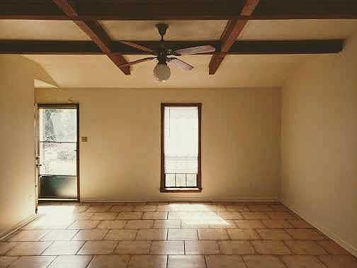 4th image of 6368 Fawn Hollow Cres N