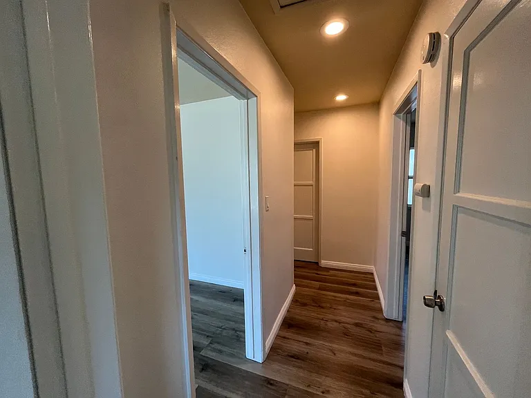 7420 Vicki Dr — Photo 14