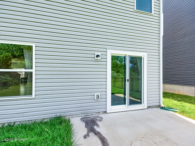 17010 Meander Way — Photo 85