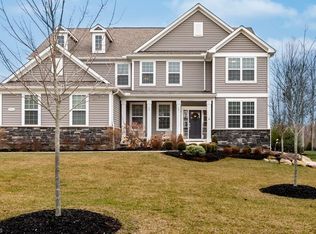 7920 McFarland Rdg, Chagrin Falls, OH 44023