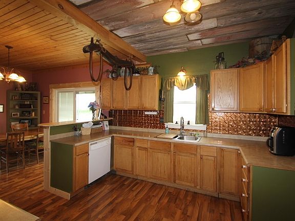 5th image of 2064 Ii Ave