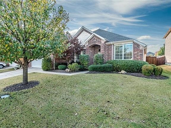 2nd image of 201 Lacrosse Ln