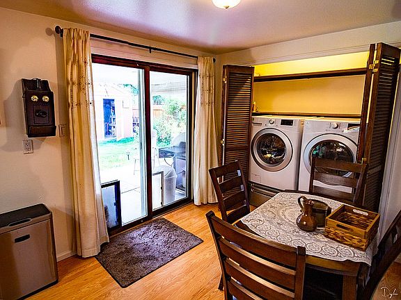 Upper laundry off kitchen