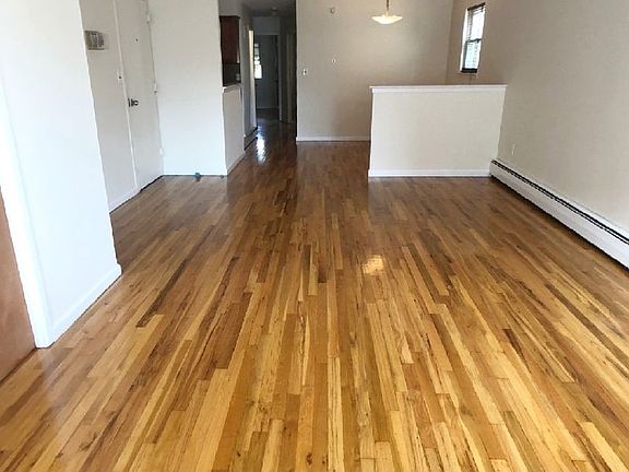 3rd image of 25-18 35th St #Top